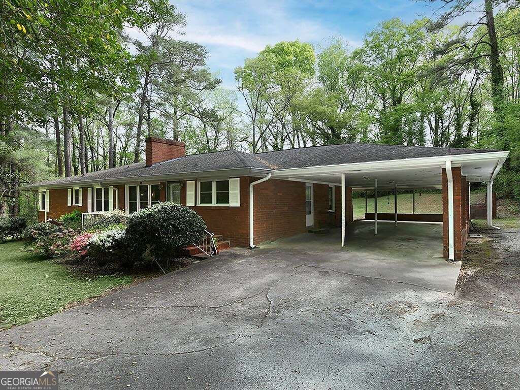 6325 Dodgen Road SW, Mableton, GA 30126