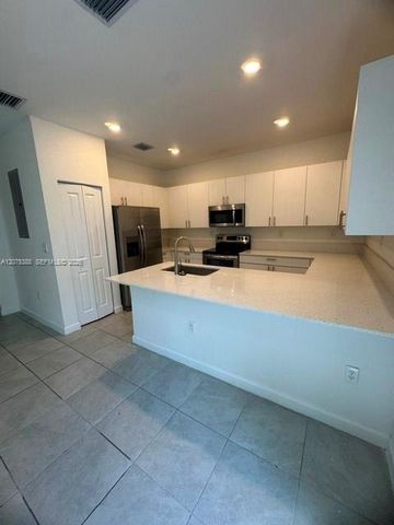 12912 SW 232nd Terrace 12912, Homestead, FL 33032