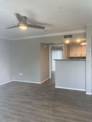 131 WATER FRONT WAY 220, Altamonte Springs, FL 32701