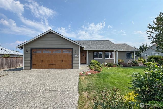 201 Duke Drive, Sequim, WA 98382