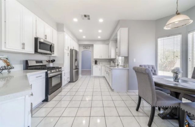 2402 S. 11th, El Centro, CA 92243