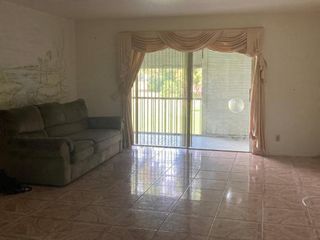 3935 NW 87th Avenue, Sunrise, FL 33351