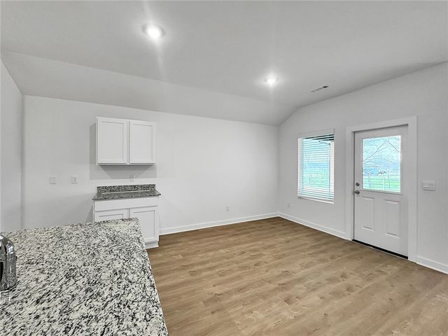 3081 Laredo Lane, Centerton, AR 72736