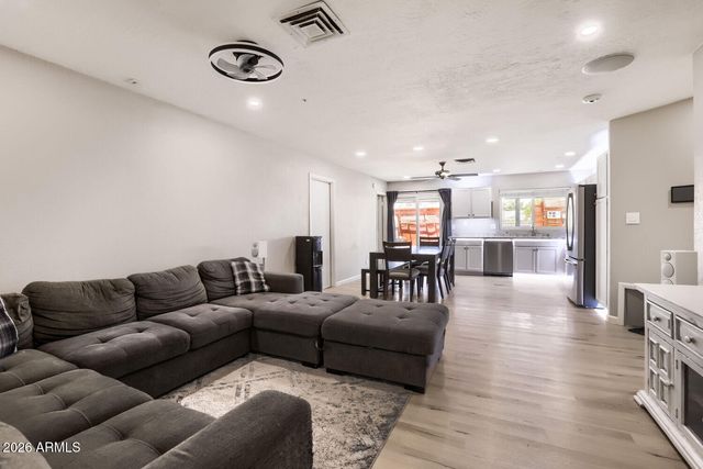 7140 W MESCAL Street, Peoria, AZ 85345