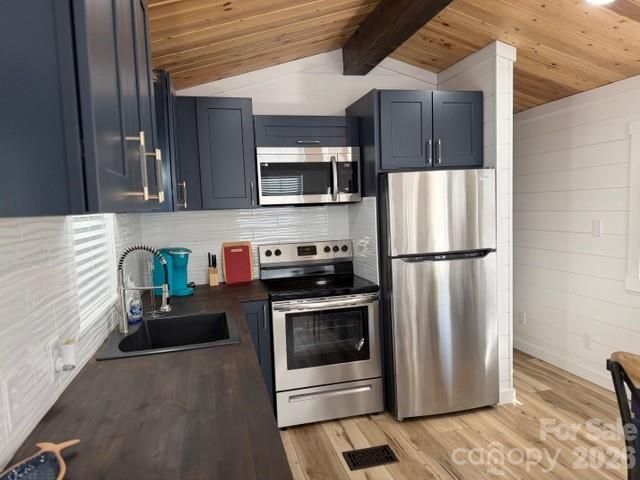 206 Cardinal Drive 679, New London, NC 28127