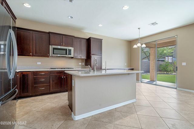 10434 S Painted Mare, Vail, AZ 85641