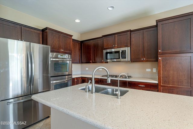 10434 S Painted Mare, Vail, AZ 85641