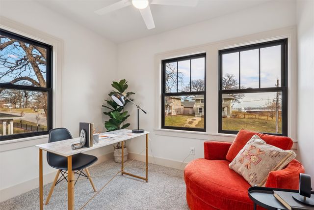 1010 24th Street, Des Moines, IA 50311