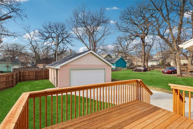 1010 24th Street, Des Moines, IA 50311