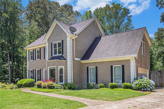 3774 Seasons NW Drive, Acworth, GA 30101