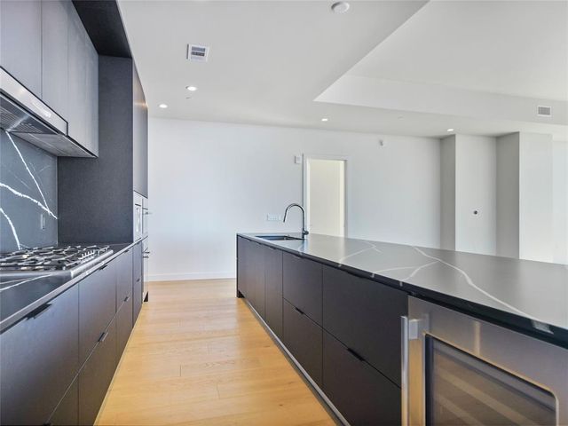 44 East Ave 4601, Austin, TX 78701