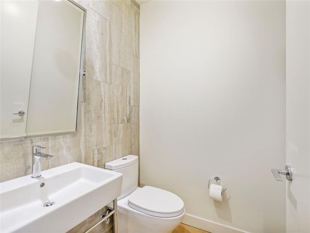 44 East Ave 4601, Austin, TX 78701
