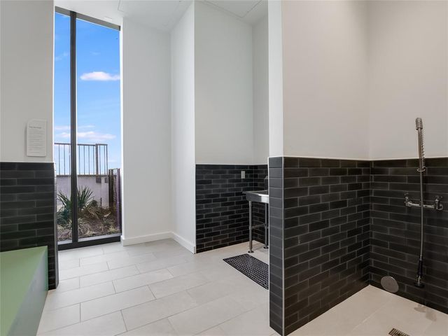 44 East Ave 4601, Austin, TX 78701
