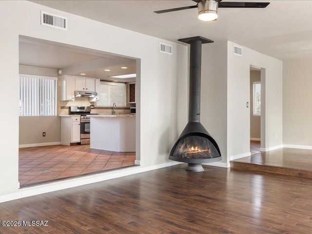 2912 S Rocene Place, Tucson, AZ 85730