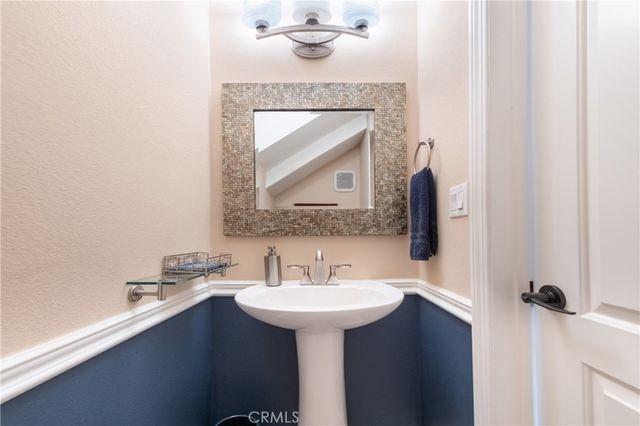 5477 Nestle Avenue 26, Tarzana, CA 91356