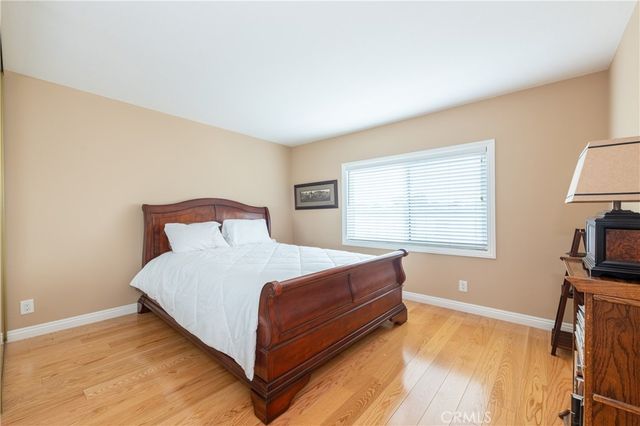 5477 Nestle Avenue 26, Tarzana, CA 91356