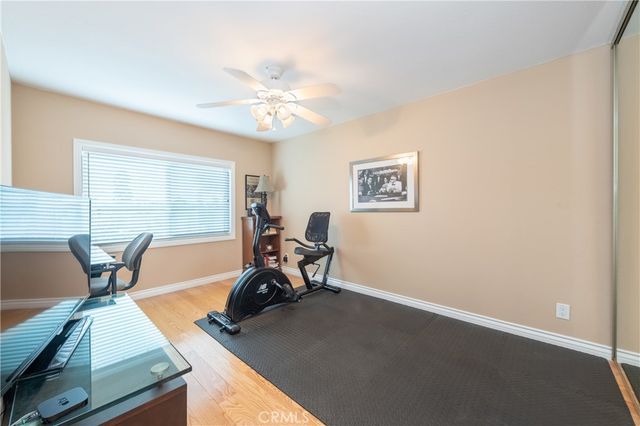 5477 Nestle Avenue 26, Tarzana, CA 91356