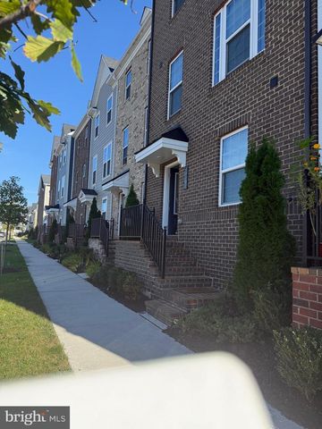 10605 SUNDRIDGE ST, Baltimore, MD 21220