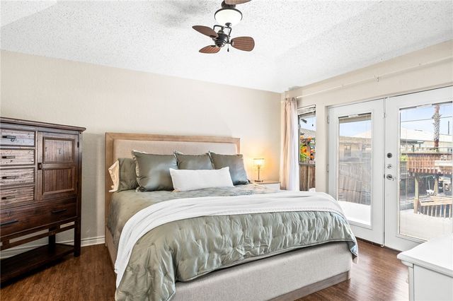 13853 Topsail St, Corpus Christi, TX 78418