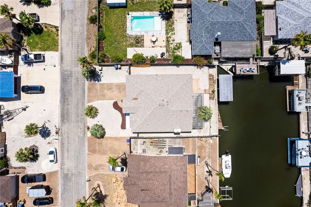 13853 Topsail St, Corpus Christi, TX 78418