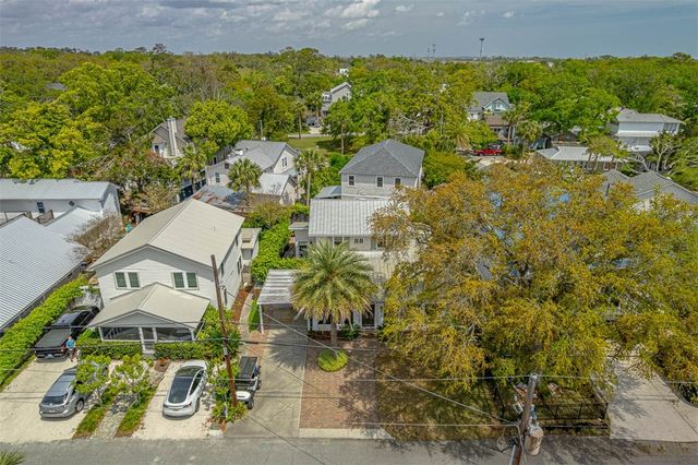 412 Seabreeze Drive, St Simons Island, GA 31522