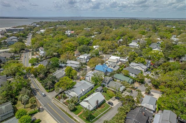 412 Seabreeze Drive, St Simons Island, GA 31522