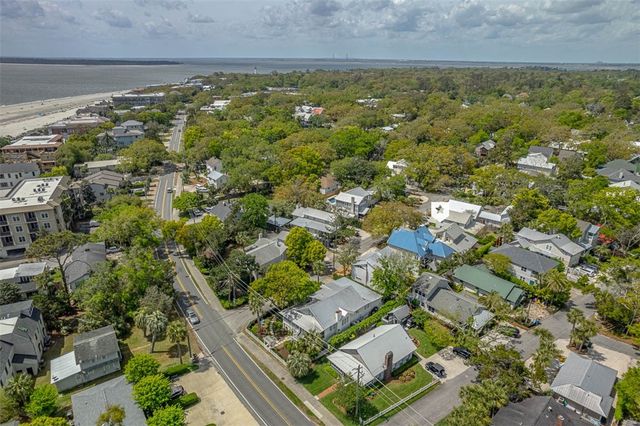 412 Seabreeze Drive, St Simons Island, GA 31522