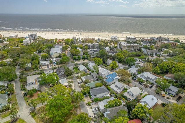 412 Seabreeze Drive, St Simons Island, GA 31522