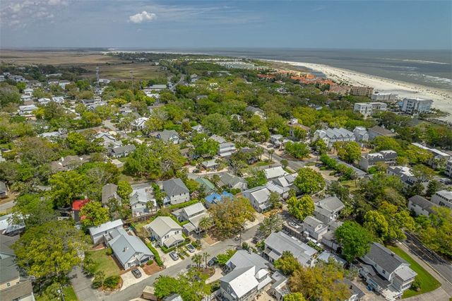 412 Seabreeze Drive, St Simons Island, GA 31522