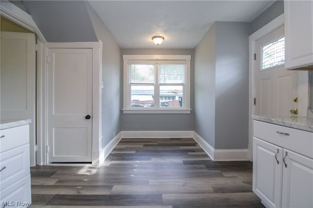 65 Duquesne Street, Columbiana, OH 44408