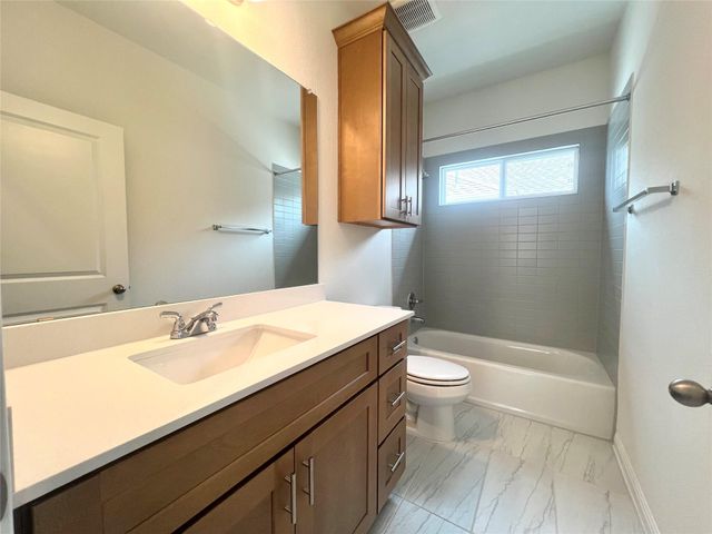 420 Young ST, Buda, TX 78610