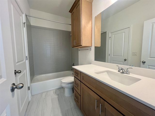 420 Young ST, Buda, TX 78610
