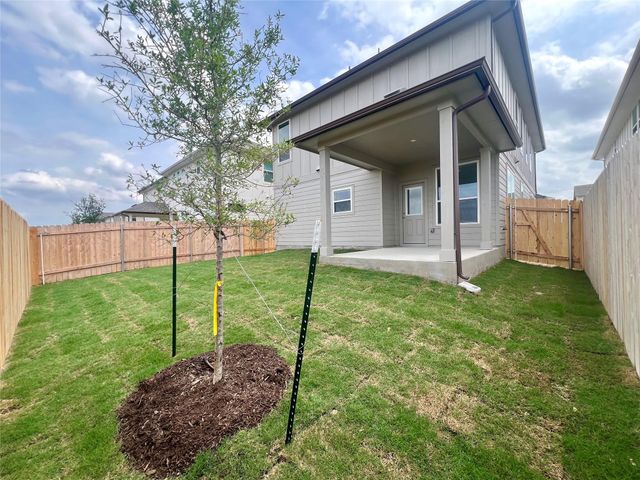 420 Young ST, Buda, TX 78610