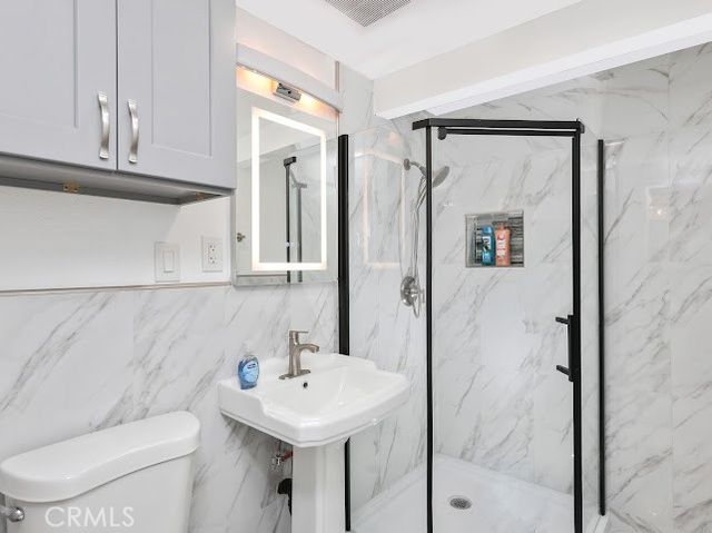 9451 Hyannis Port Dr, Huntington Beach, CA 92646