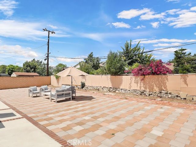 9451 Hyannis Port Dr, Huntington Beach, CA 92646