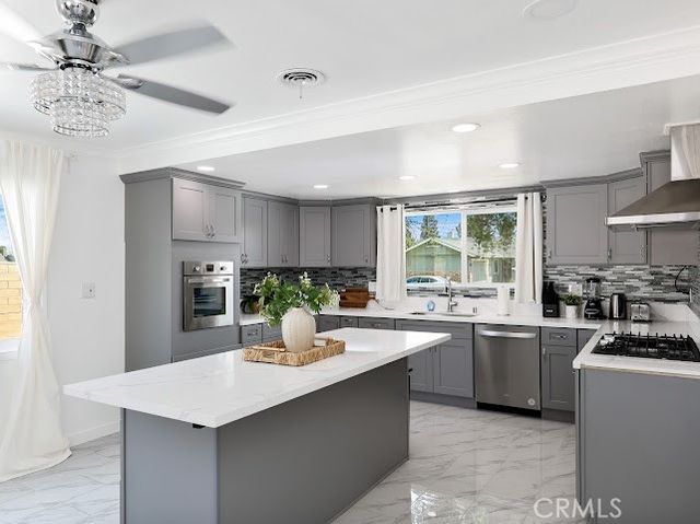 9451 Hyannis Port Dr, Huntington Beach, CA 92646