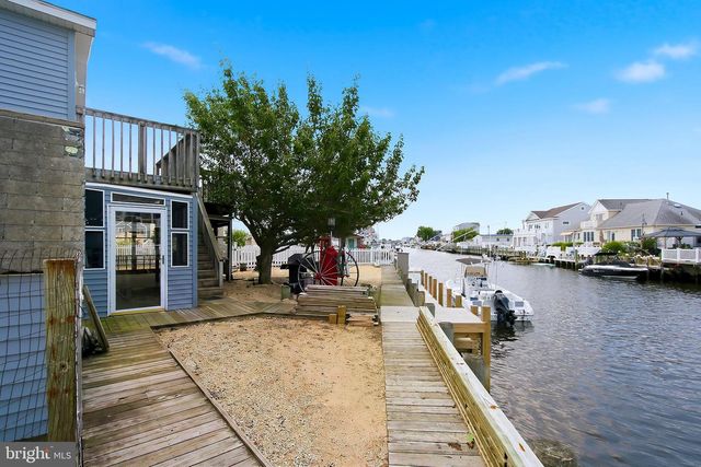 72 ROSALYN DR, Manahawkin, NJ 08050