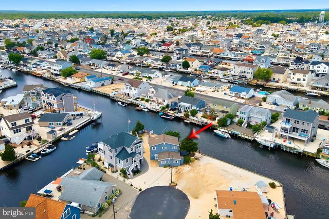 72 ROSALYN DR, Manahawkin, NJ 08050