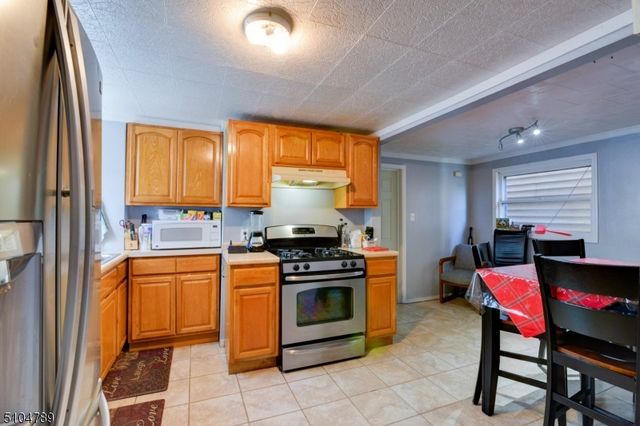 75 Chambers St 3, Newark City, NJ 07105