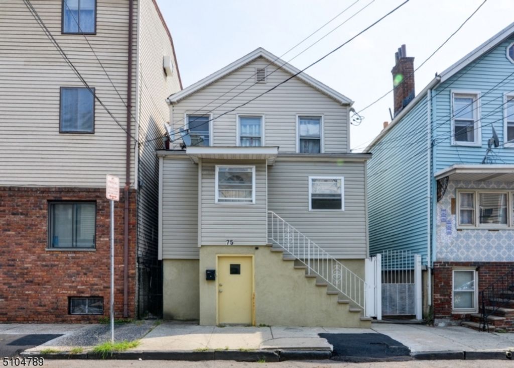 75 Chambers St 3, Newark City, NJ 07105