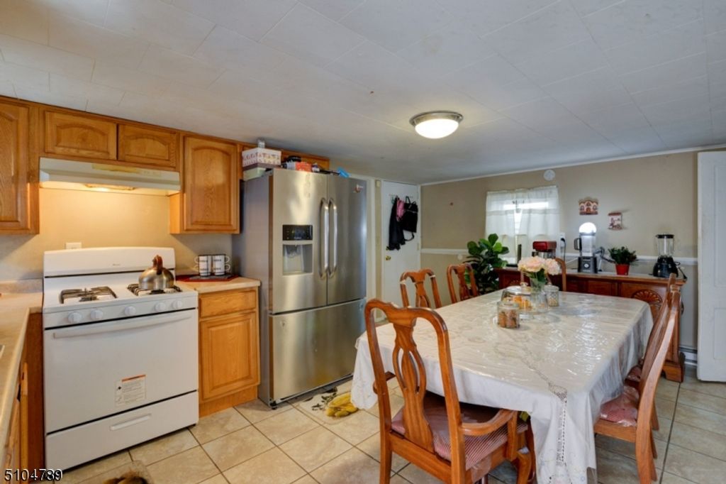 75 Chambers St 3, Newark City, NJ 07105 — photo 3