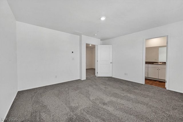 7488 Mountain Ledge Street, Las Vegas, NV 89139