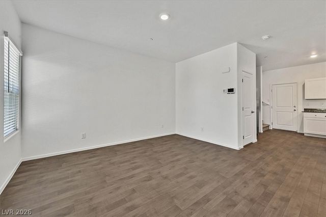 7488 Mountain Ledge Street, Las Vegas, NV 89139