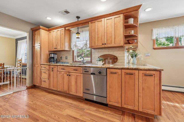 1700 Maxwell Drive, Wall, NJ 07719