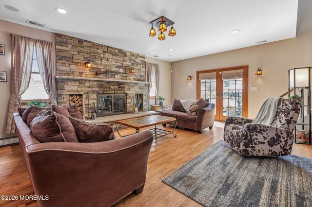 1700 Maxwell Drive, Wall, NJ 07719