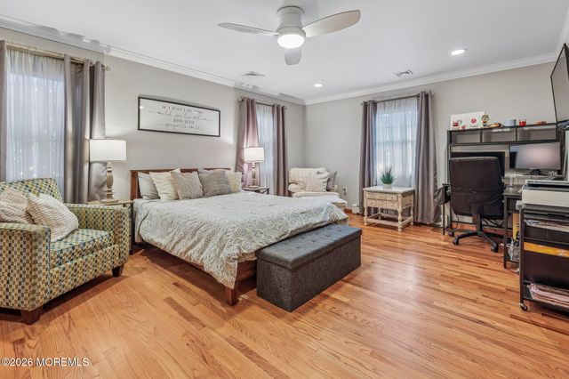 1700 Maxwell Drive, Wall, NJ 07719