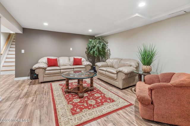 1700 Maxwell Drive, Wall, NJ 07719