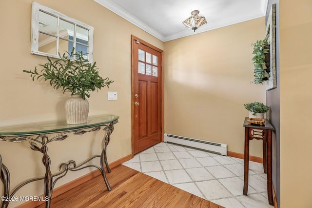 1700 Maxwell Drive, Wall, NJ 07719