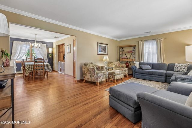 1700 Maxwell Drive, Wall, NJ 07719