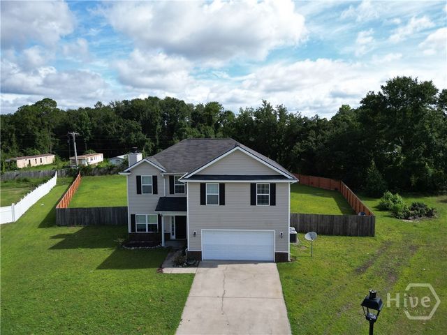 87 Clydesdale Court NE, Ludowici, GA 31316